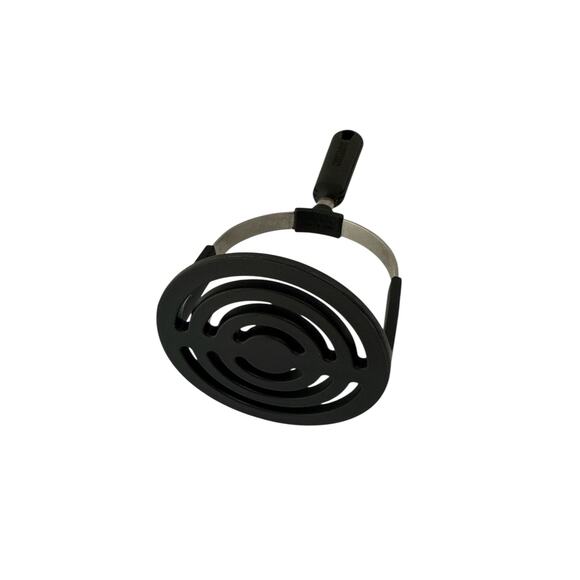 Circulon Black Circular Potato/Burger Masher Utensil - Picture 3 of 3